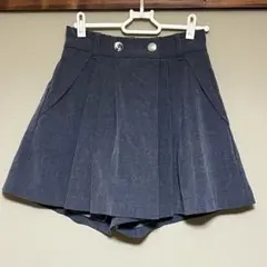 ダークグレー ラップスカート風ショートパンツ