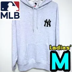 【新品】ヤンキース　パーカー　M　レディース　MLB公式　NY　淡灰
