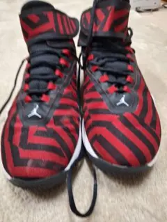 Jordan 赤黒 ハイカット バスケットシューズ28.0