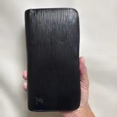 LOUIS VUITTON エピ ジッピーウォレット 長財布 ブラックのサムネイル