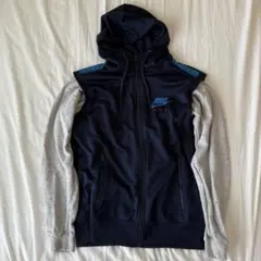NIKE フード付きベスト