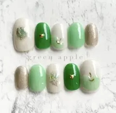 春ネイル 春 グリーンアップル 青りんご ぷっくり 緑 りんご 推し活 リンゴ