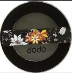 ドド(dodo) M10 アイシャドウ　ブラック　黒 パウダーのサムネイル