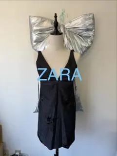 ZARA ザラ キャミワンピース ブラック 刺繍入り XSサイズ