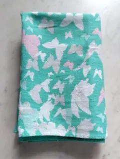 【新品未使用】蝶々柄　手ぬぐい　一重ガーゼ