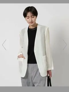 UNITED ARROWS ホワイト ノーカラーシアージャケット