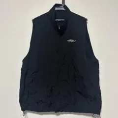 黒 ノースリーブジャケット 軽量