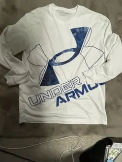 men's、Under Armour ホワイト 長袖カットソー L