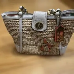 新品 coach コーチ 67590 ティーローズ ノベルティストラップ - メルカリ