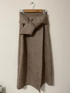 Item thumbnail for item cd7a4143-b0ac-4d18-b058-fcf3dd2cb47c