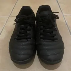ATHLETA サッカー トレーニングシューズ 23.0cm ブラックのサムネイル