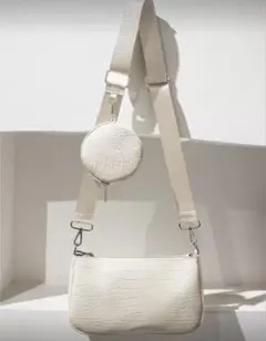 SHEIN ショルダーバッグ サコッシュ ポーチ付き アウトドア ホワイト