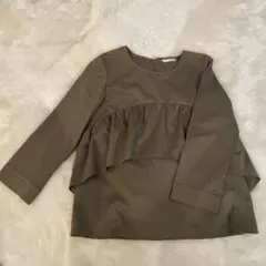 アーバンリサーチ　フリルブラウス