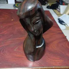 木製女性彫刻 ダークブラウン