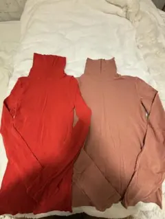 ユニクロ　タートルネック長袖トップス2色セット