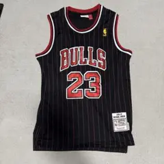 NBAユニフォーム ブルズ ジョーダン 23