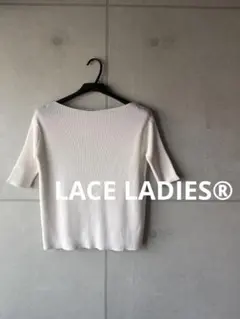 1914. 【レースレディース】 美品 リブ編みホワイト半袖ニットのサムネイル