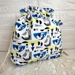 ハンドメイド　巾着袋　ポーチ　小物入れ　猫柄