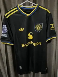 Manchester United アウェイシャツ 黒/黄色