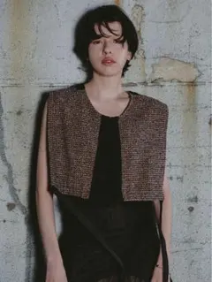 新品・未使用】elchele KIRA TWEED BTOF VEST - メルカリ