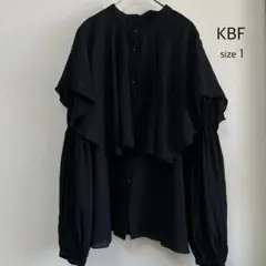 KBF ラッフルBIGカラーブラウス ドルマン ドレープ ブラックのサムネイル