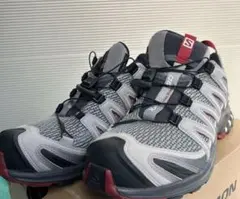 SALOMONのXA PRO 3D V9 トレイルランニングシューズ　26.5