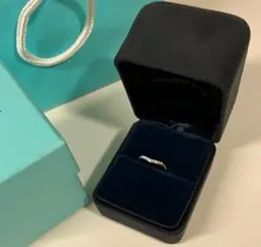 ティファニー　Pt950プラチナ カーブドバンドリング　ダイヤモンド 8号弱