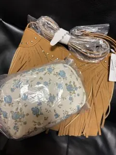 moussyフリンジショルダーバッグ 花柄ポーチ付き - メルカリ