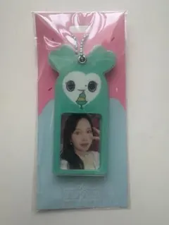 Item thumbnail for item 5d0c4c59-55cb-483a-96ab-d2f39a6b0c12