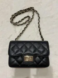 ブラックフェイクレザー キルティング ショルダーバッグ