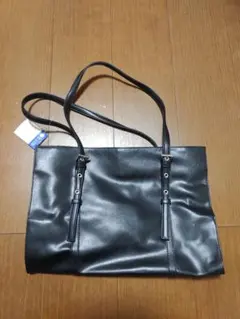 Item thumbnail for item eaae223f-3f8e-4d2f-9525-8b4ead912fee