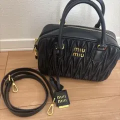 【早い者勝ち】miu miu レザーバッグ ショルダーバッグ ミュウミュウ