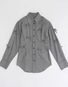 ラグアジェム FRONT FRILL COMPACT シャツ - メルカリ