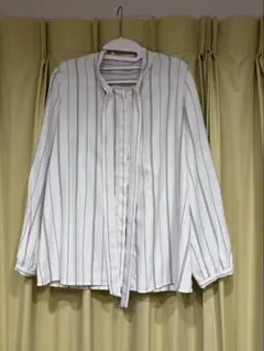 ホワイトストライプ 長袖シャツ