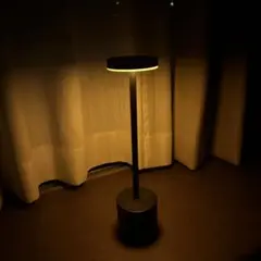 Item thumbnail for item fb8925f4-6216-4dd7-9e7e-ec8ce7c22fbb