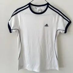 アディダス adidas Tシャツ　Mサイズ