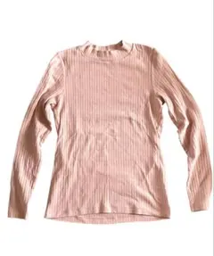 UNIQLO（ユニクロ）のリブハイネックT（長袖） ピンク Mサイズ　　春秋