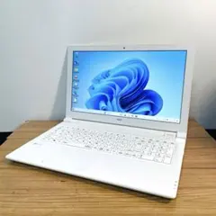 ホワイトNECノートパソコン　SSD Windows11オフィスDVDカメラ