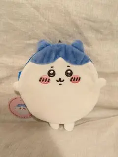 ちいかわくじ　もちっとふわっとコレクション まんまるポーチ　ハチワレ