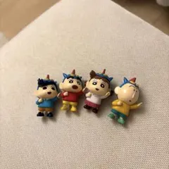 クレヨンしんちゃん アクション仮面 ガチャガチャ みんなでおそろい マスコット