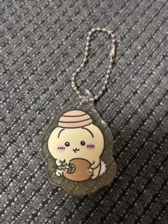 ちいかわ　うさぎ　アクリルキーホルダー
