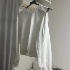ホワイト クルーネック スウェット