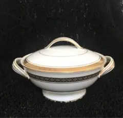 Item thumbnail for item 0e49cdb3-531d-49ed-843a-8c9025d10542