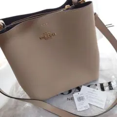 COACH タウンバケットバック