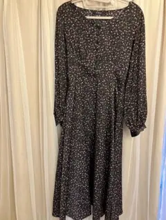 w closet 小花柄ワンピース