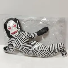 新品】 ニコアンド… ウルトラマン コラボ ダダ ダイカットクッション