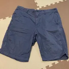 ユニクロ　チノショートパンツ　ネイビー