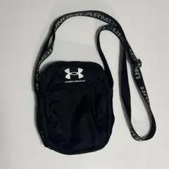 UNDER ARMOUR ショルダーバッグのサムネイル