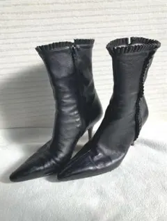 Item thumbnail for item 5d530645-db7d-4ebb-b697-2ed52b8d3bfb