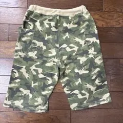 迷彩　昆虫柄　ハーフパンツ サイドポケット付き130
